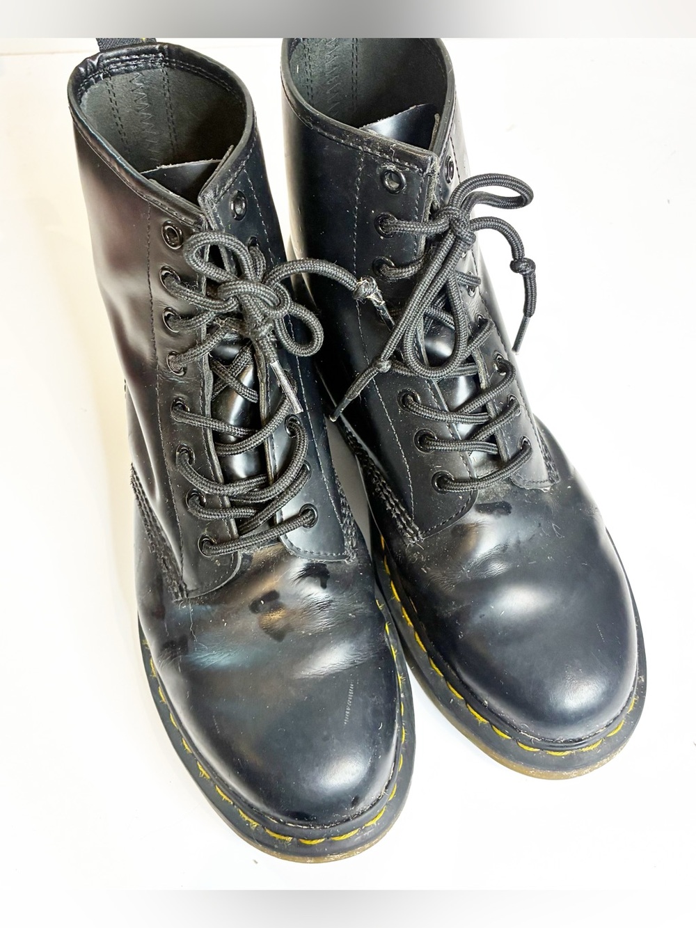 Doc Martens | Combat Smooth Leather Boots